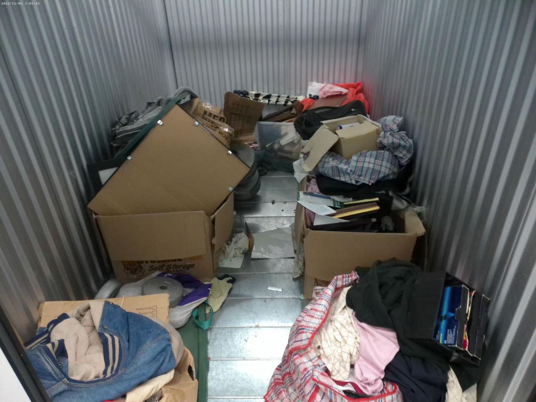Storage Unit Auction in Brooklyn, NY at Stop & Stor Canarsie ends on